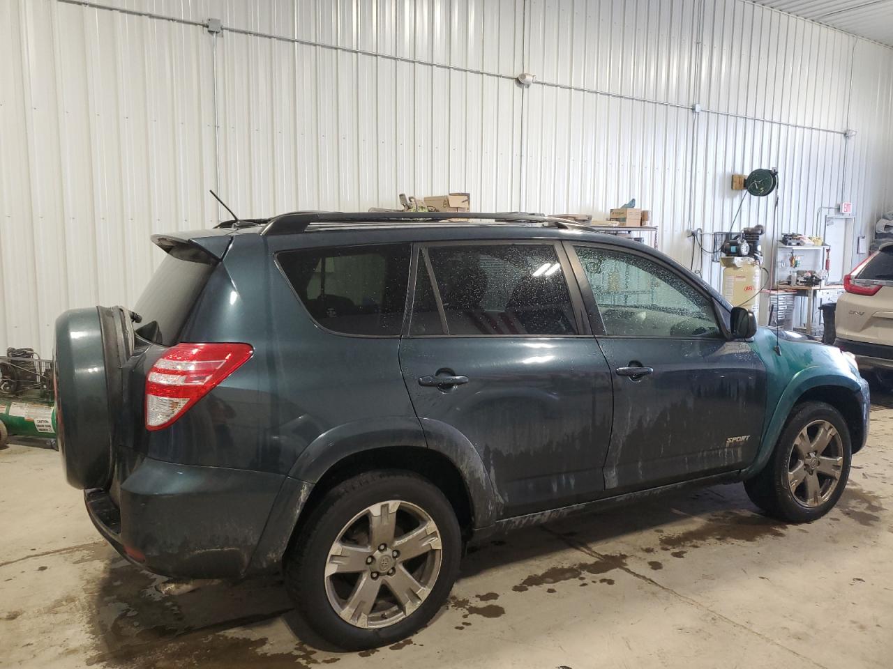 2010 Toyota RAV 4 - Image 3