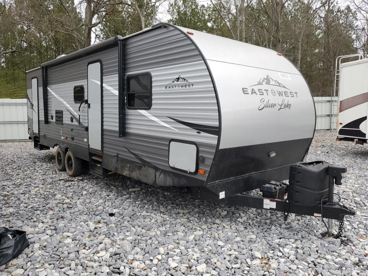2020 Silv Skt27K2D for Sale in Austell, GA - Vandalism