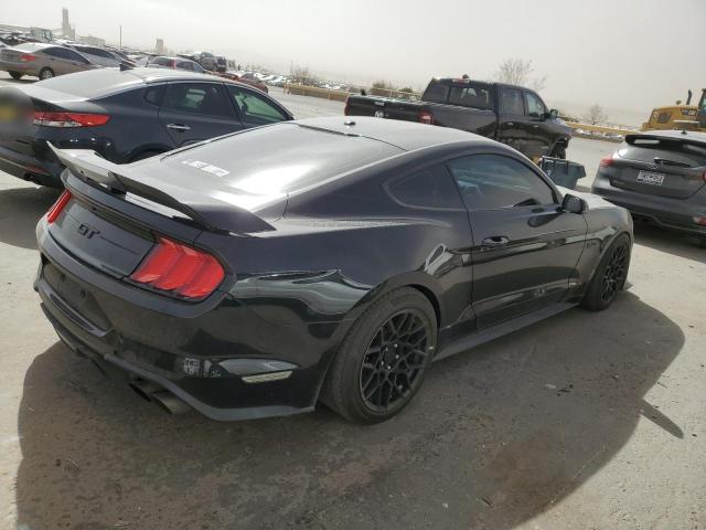  FORD MUSTANG 2019 Czarny