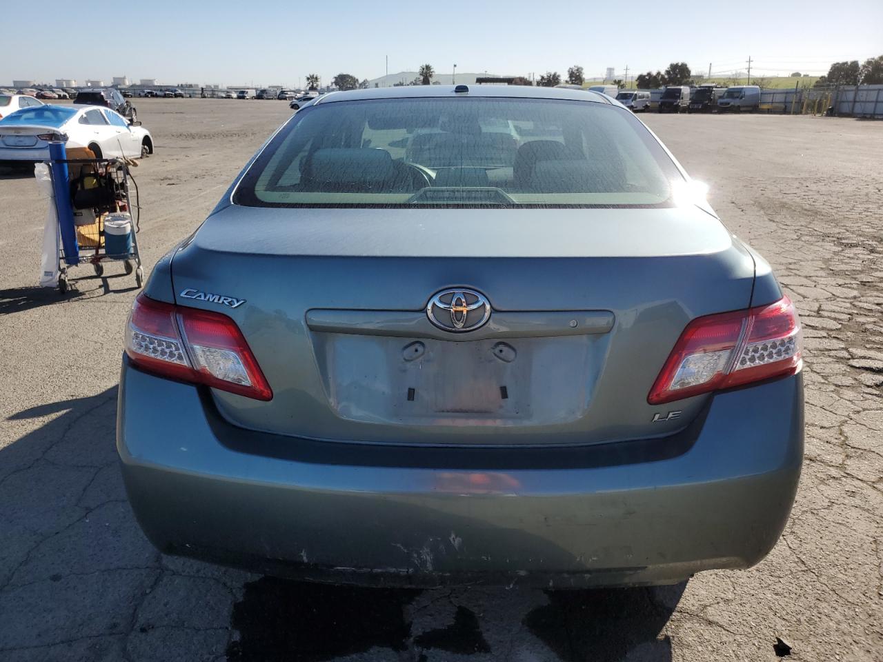 2011 Toyota Camry - Image 6