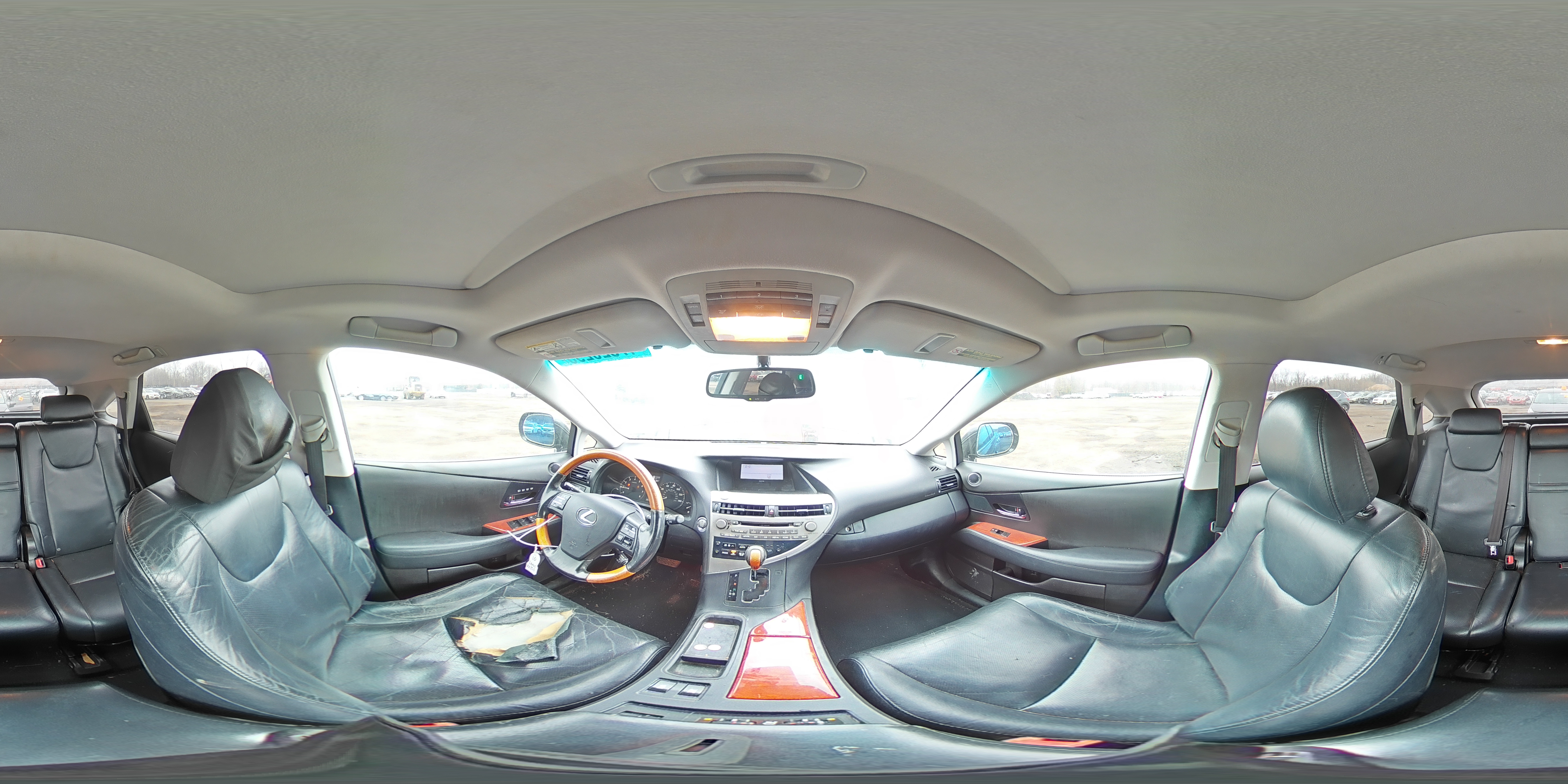 2010 Lexus RX - Image 14
