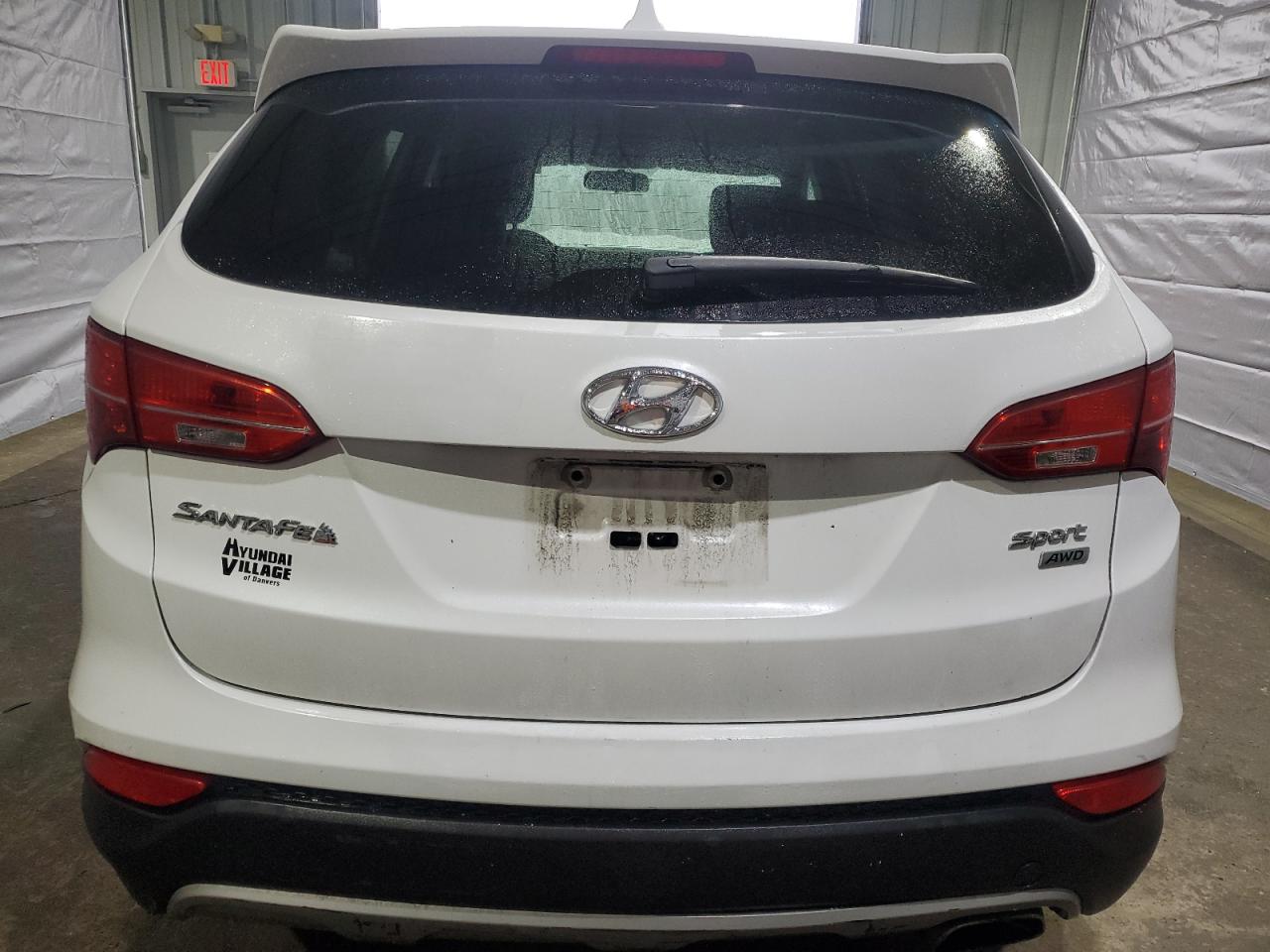 2016 Hyundai Santa Fe - Image 6