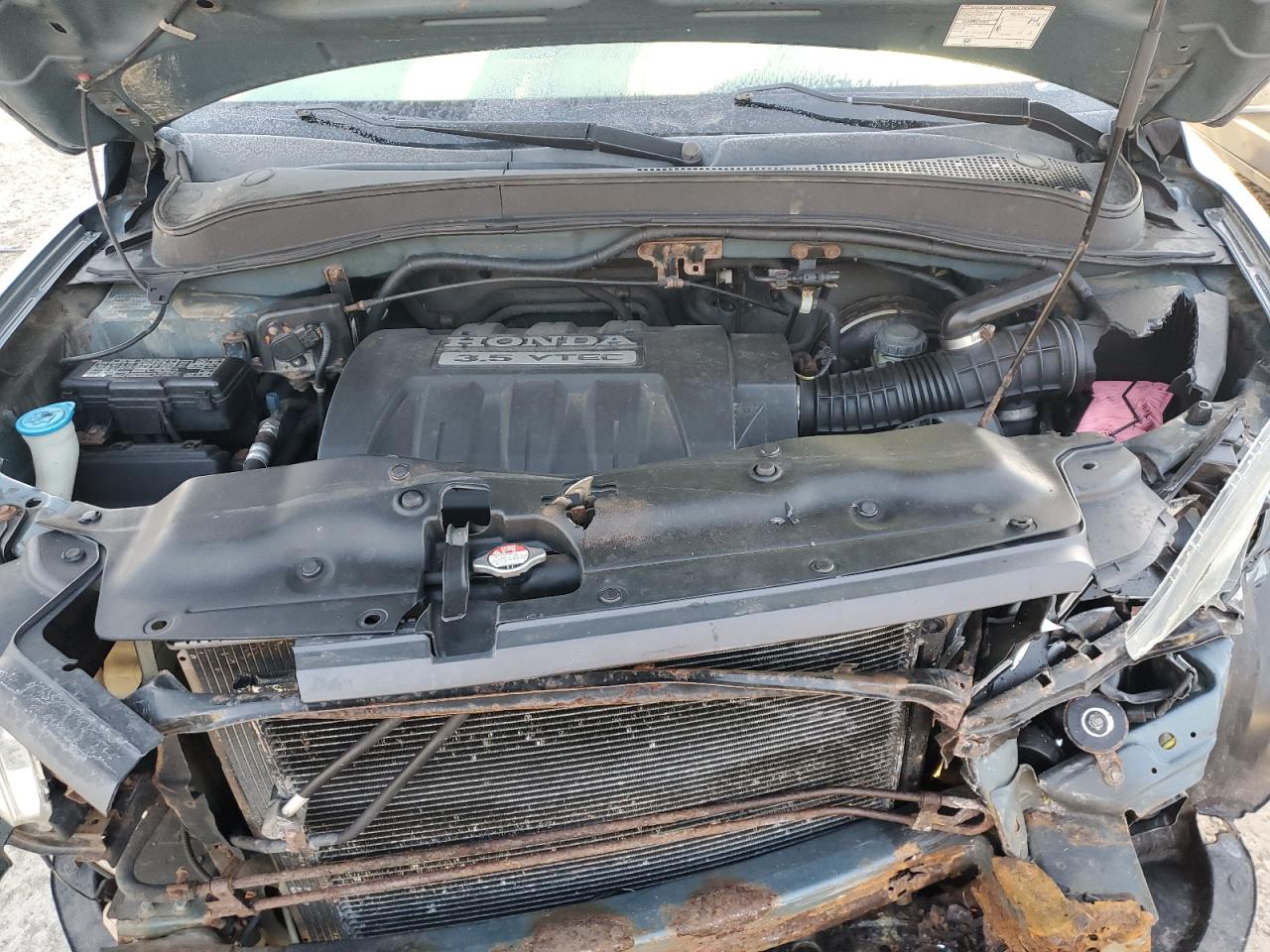 2005 Honda Pilot - Image 12