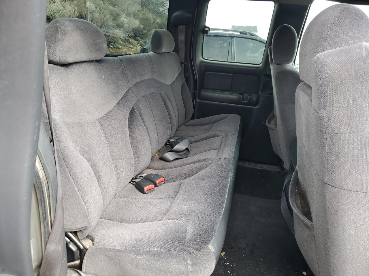 2002 GMC New Sierra K1500 VIN: 2GTEK19V321236606 Lot: 49308235