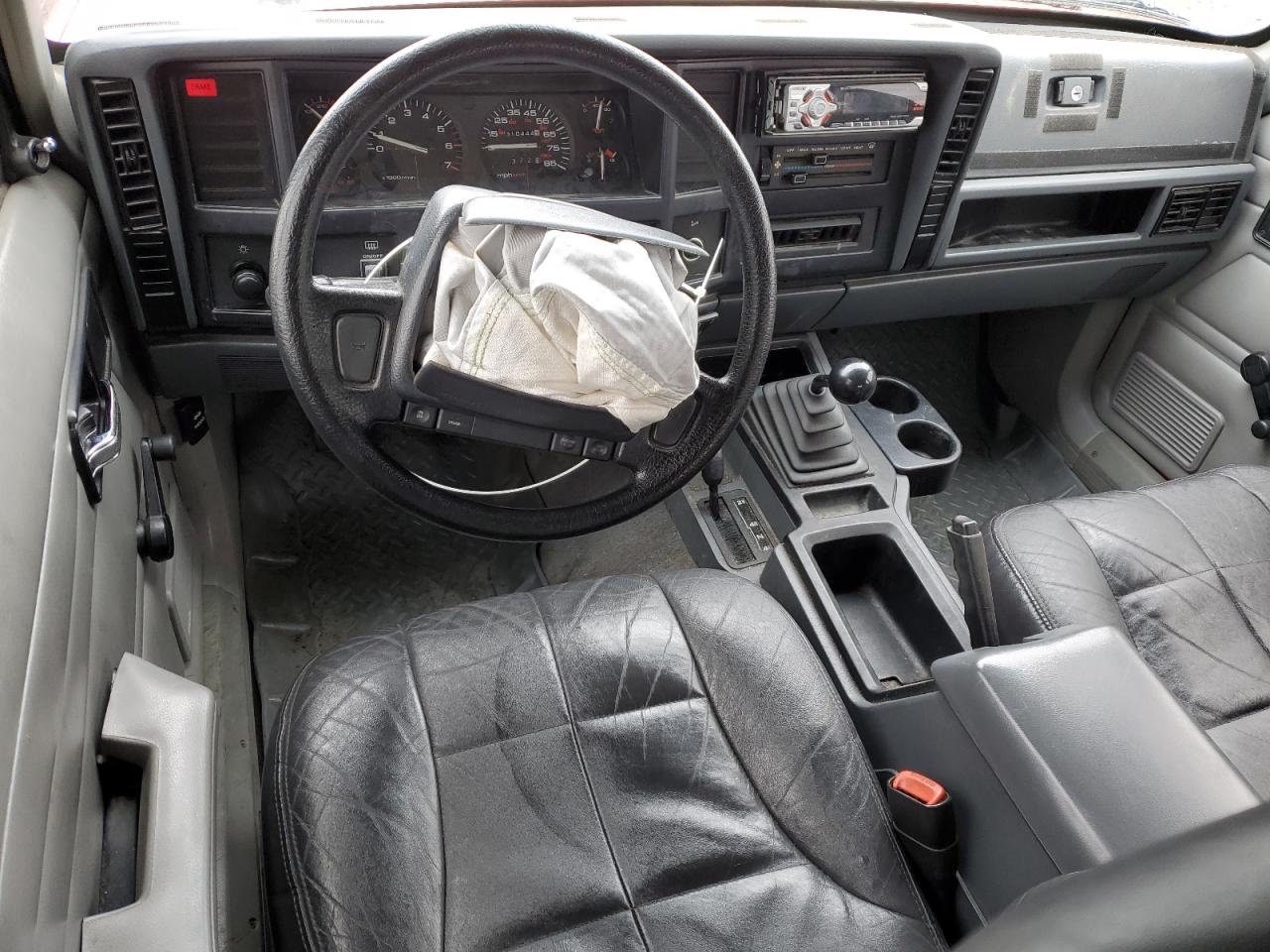 1996 Jeep Grand Cherokee - Image 8