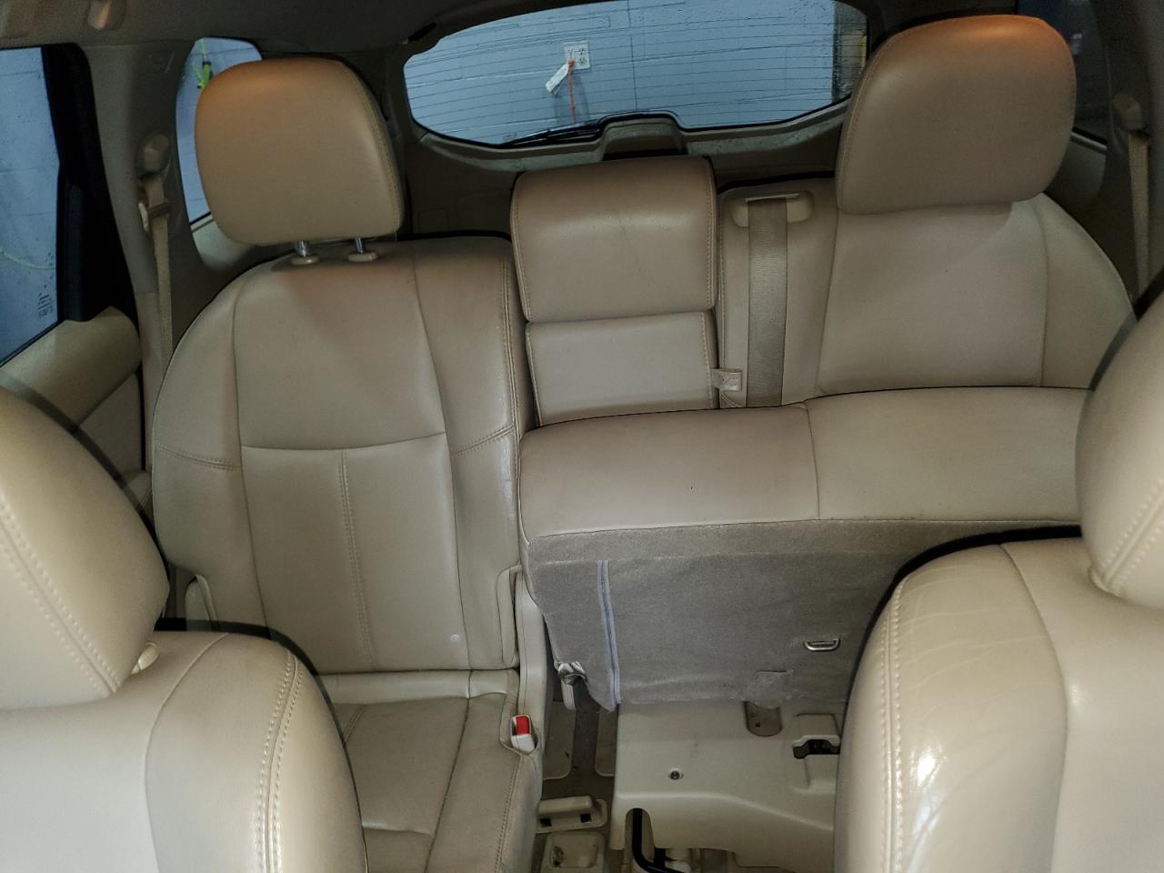 2014 Nissan Pathfinder - Image 10