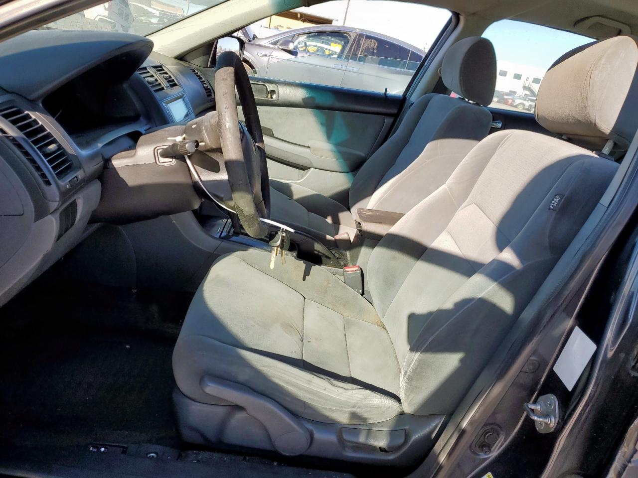 2006 Honda Accord - Image 7