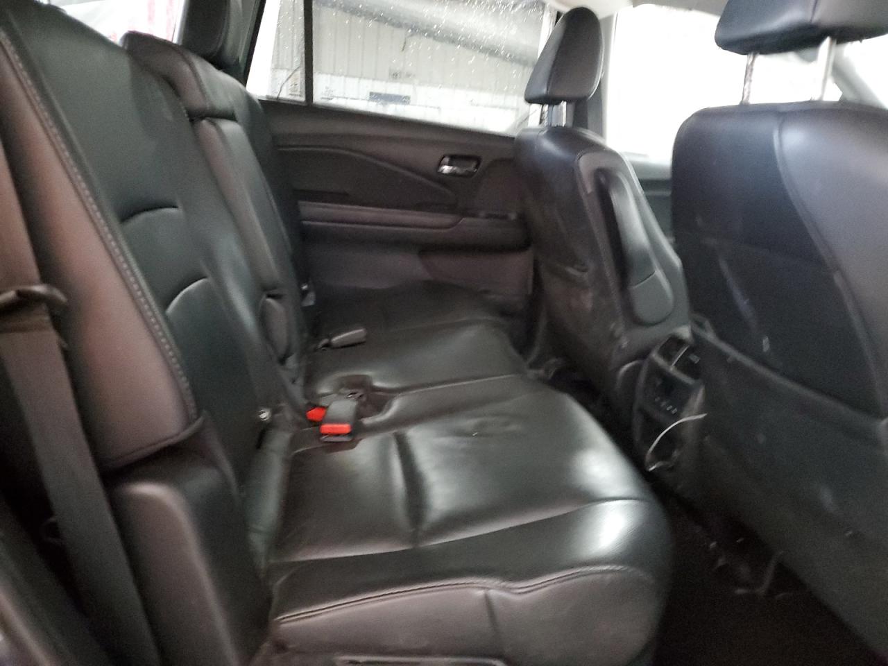 2020 Honda Pilot - Image 11