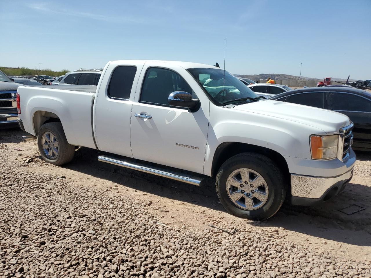 2012 GMC Sierra - Image 4