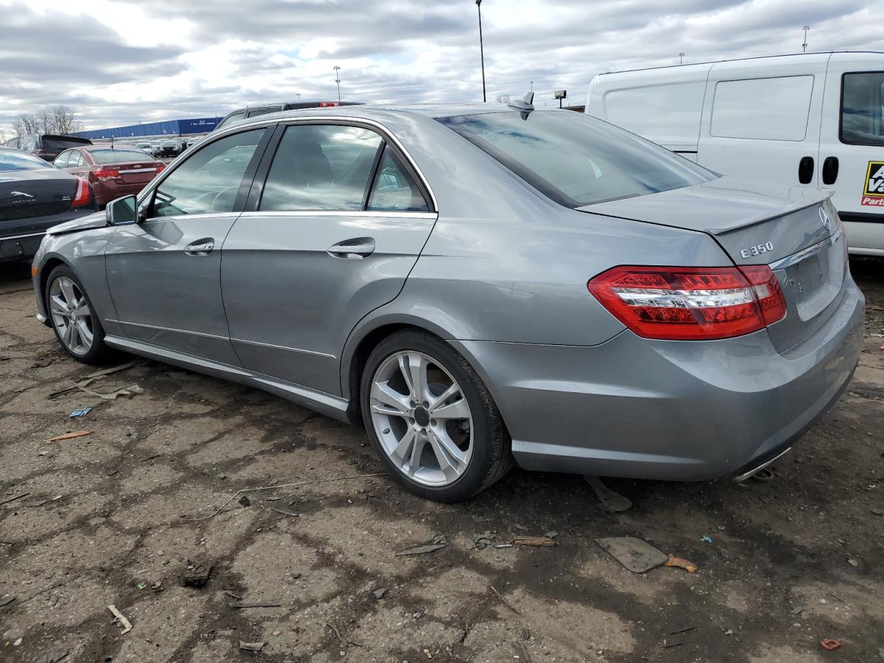 2013 Mercedes-Benz E-klasse - Image 2