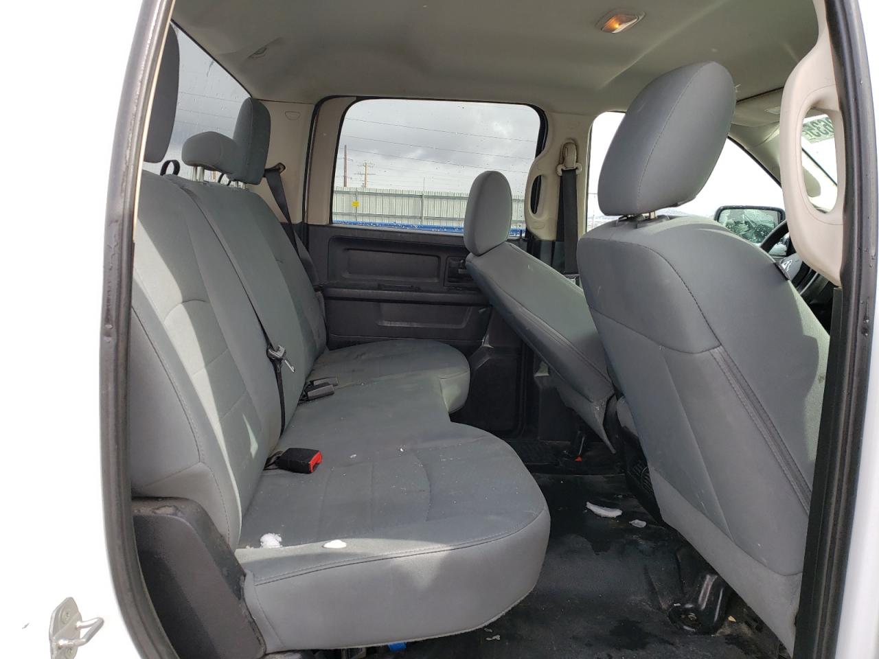 2014 RAM 1500 - Image 12