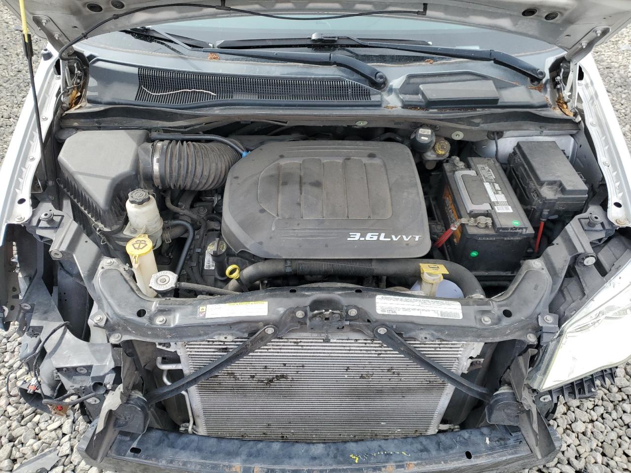 2011 Dodge Caravan - Image 11