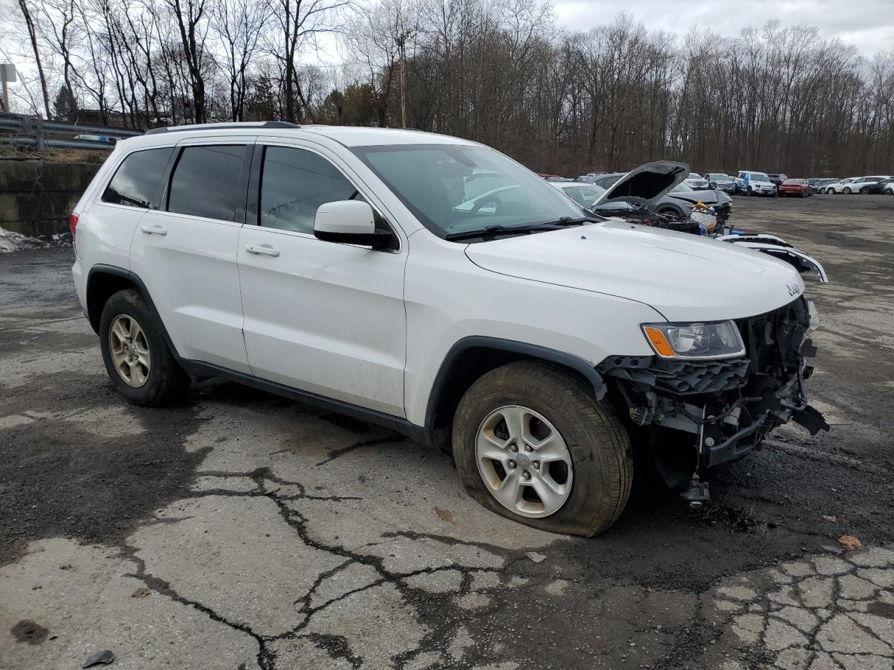 2015 Jeep Grand Cherokee - Image 4