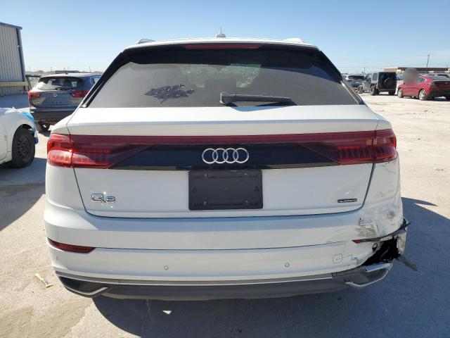  AUDI Q8 2021 Biały