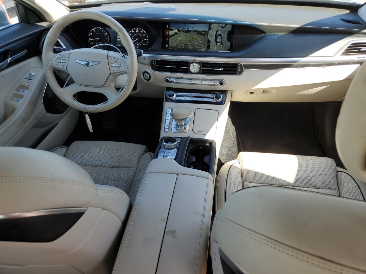 2022 Genesis G90 - Image 8
