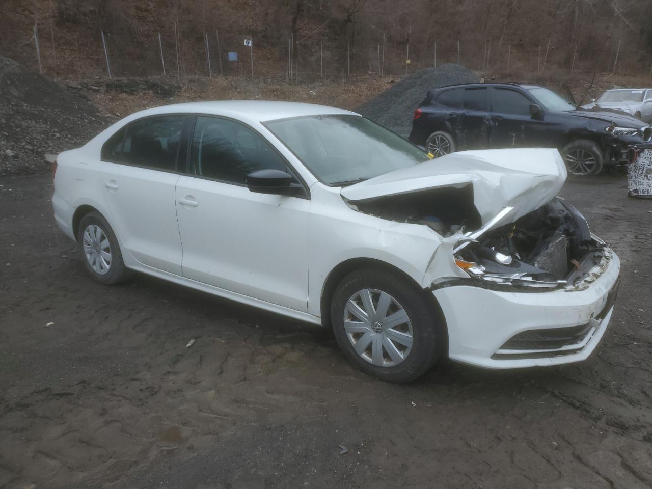 2015 Volkswagen Jetta - Image 4