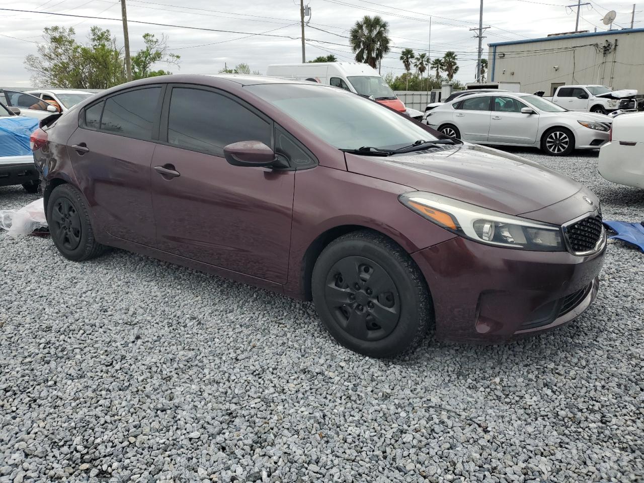 2017 Kia Forte - Image 4