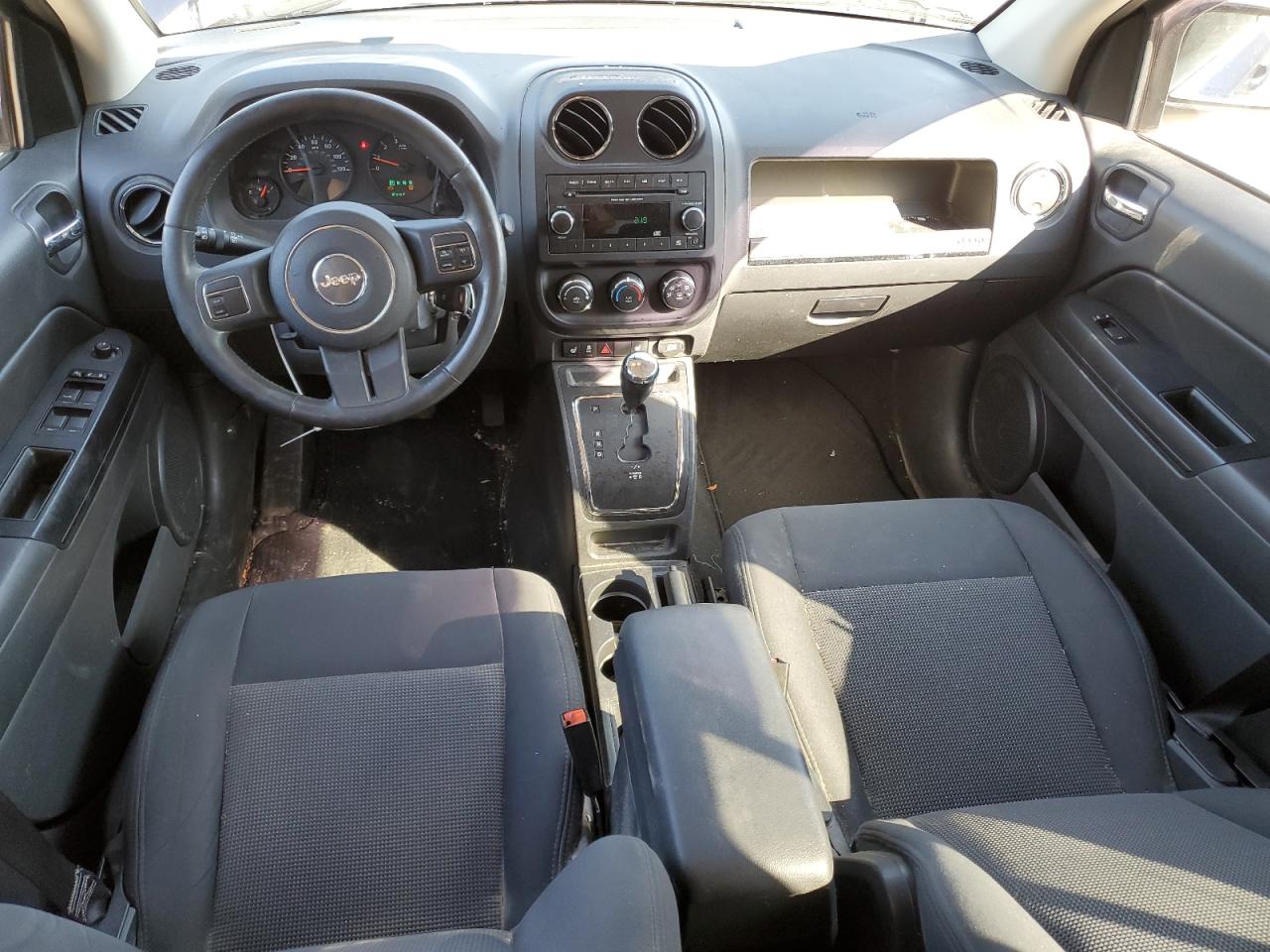 2012 Jeep Compass - Image 8
