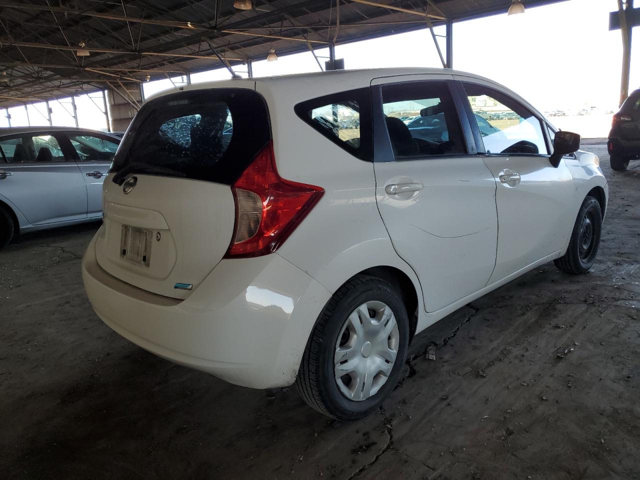 2015 Nissan Versa - Image 3