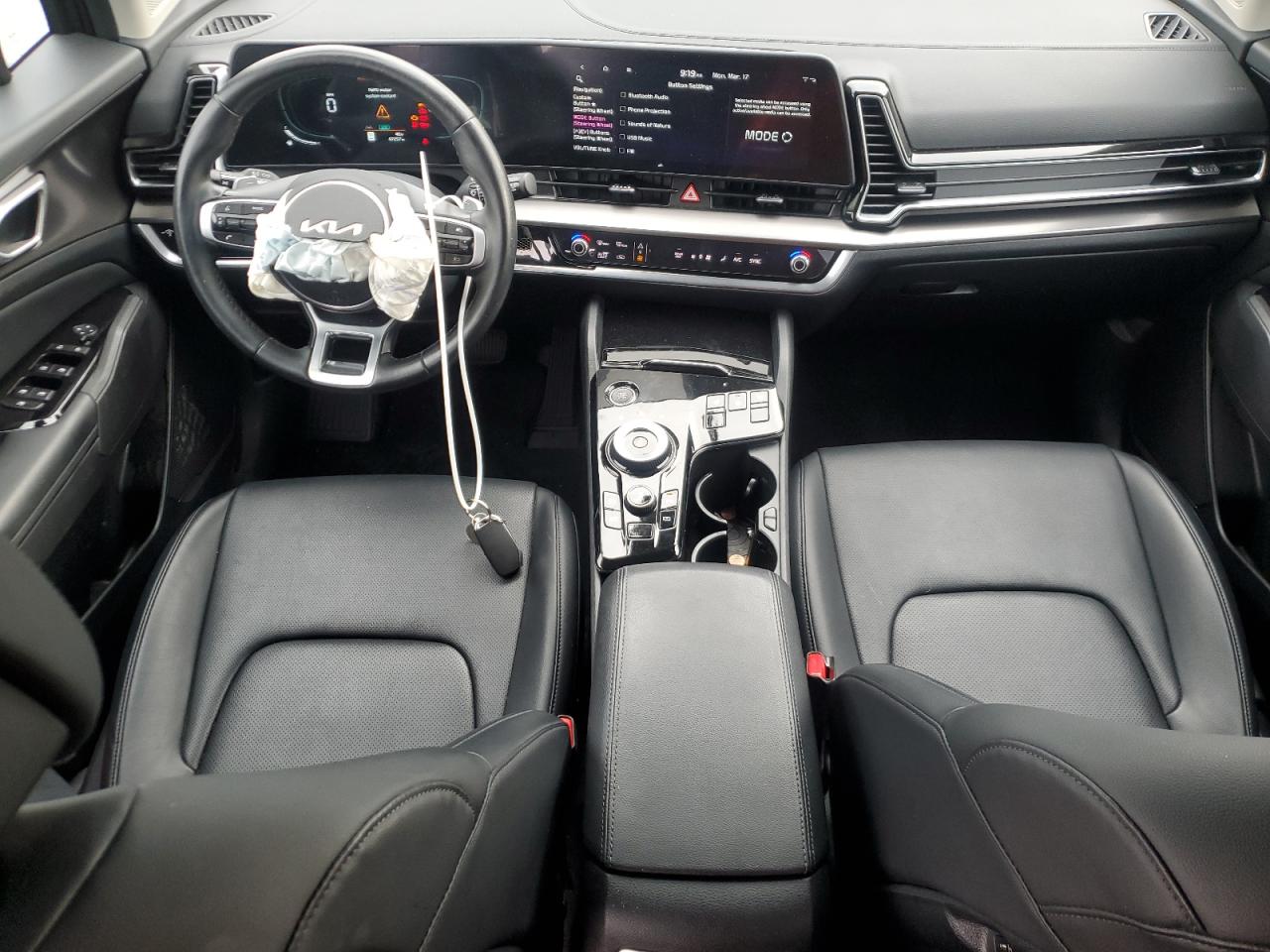 2023 Kia Sportage - Image 8
