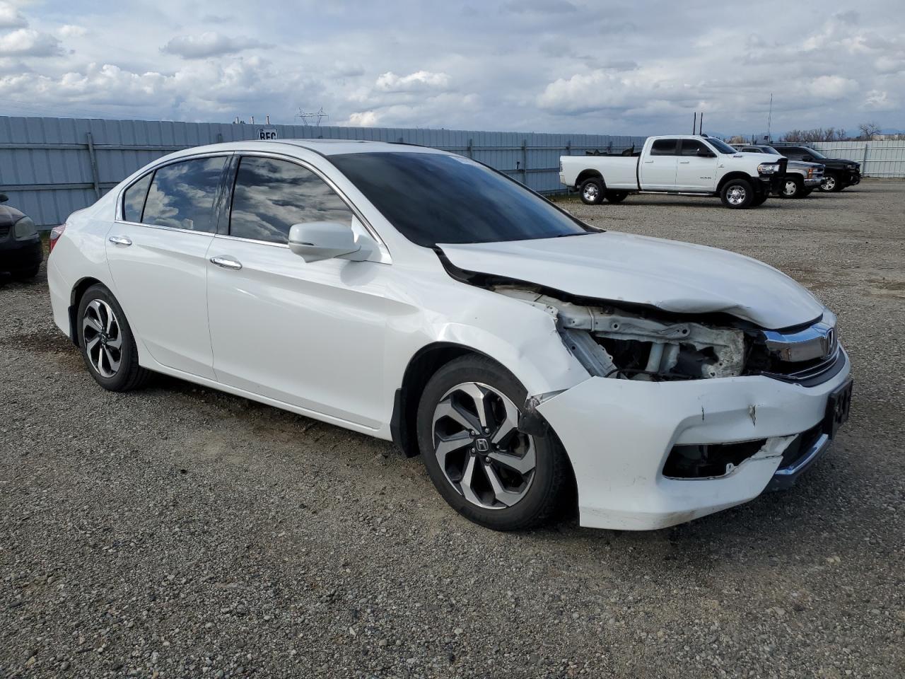 2016 Honda Accord - Image 4