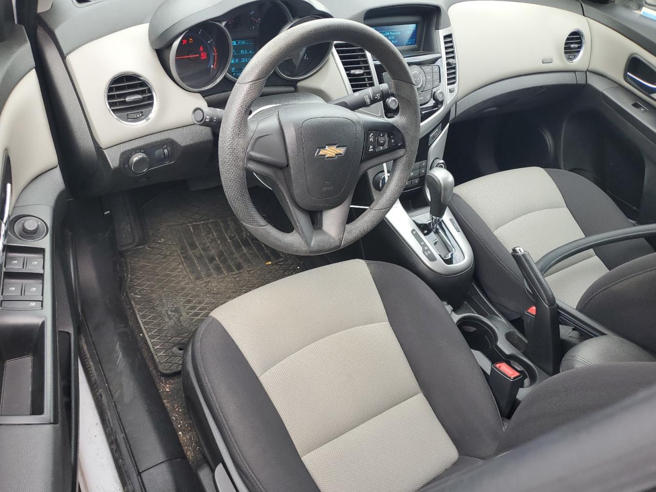 2014 Chevrolet Cruze - Image 8