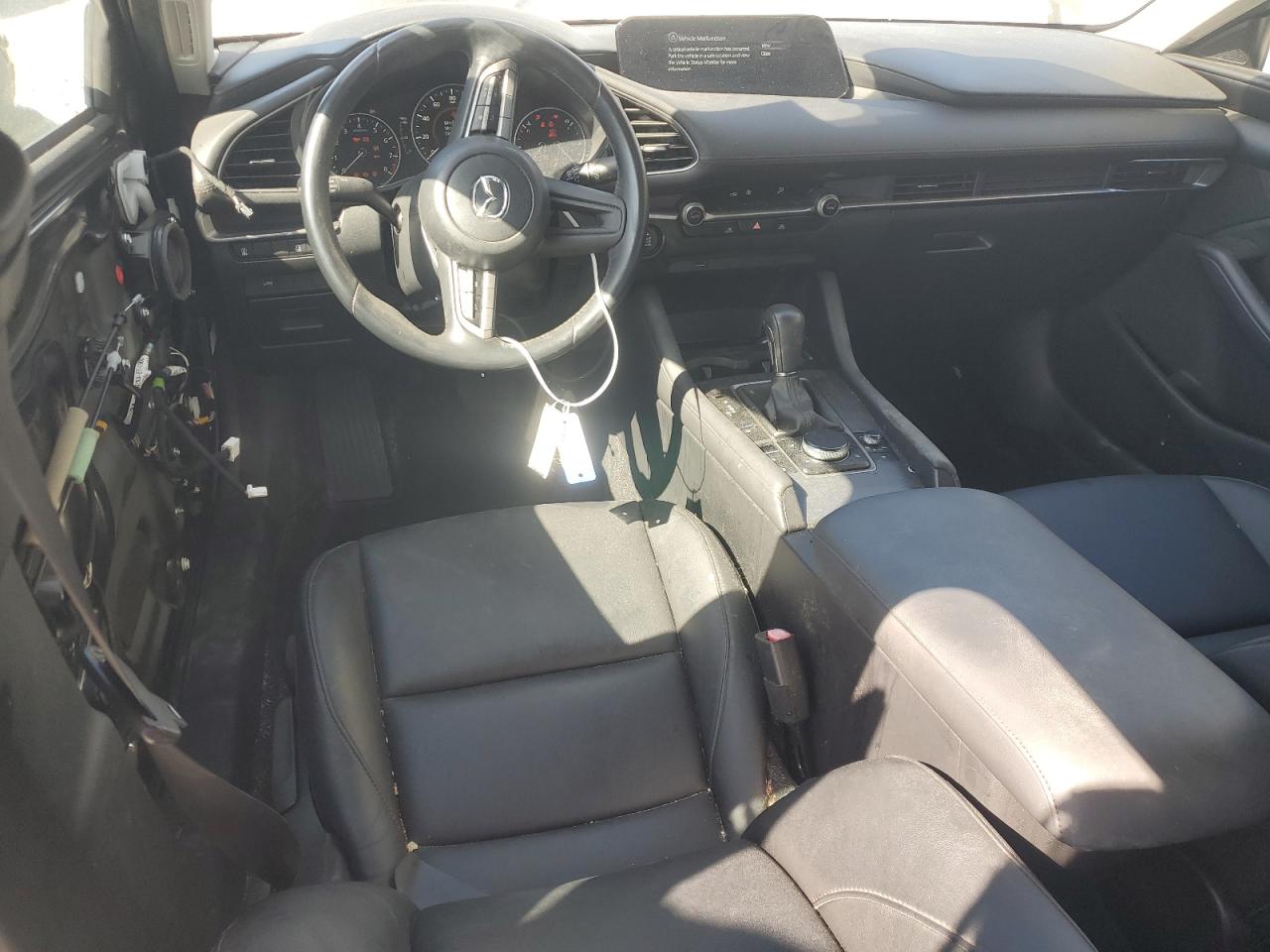 2021 Mazda 3 - Image 8