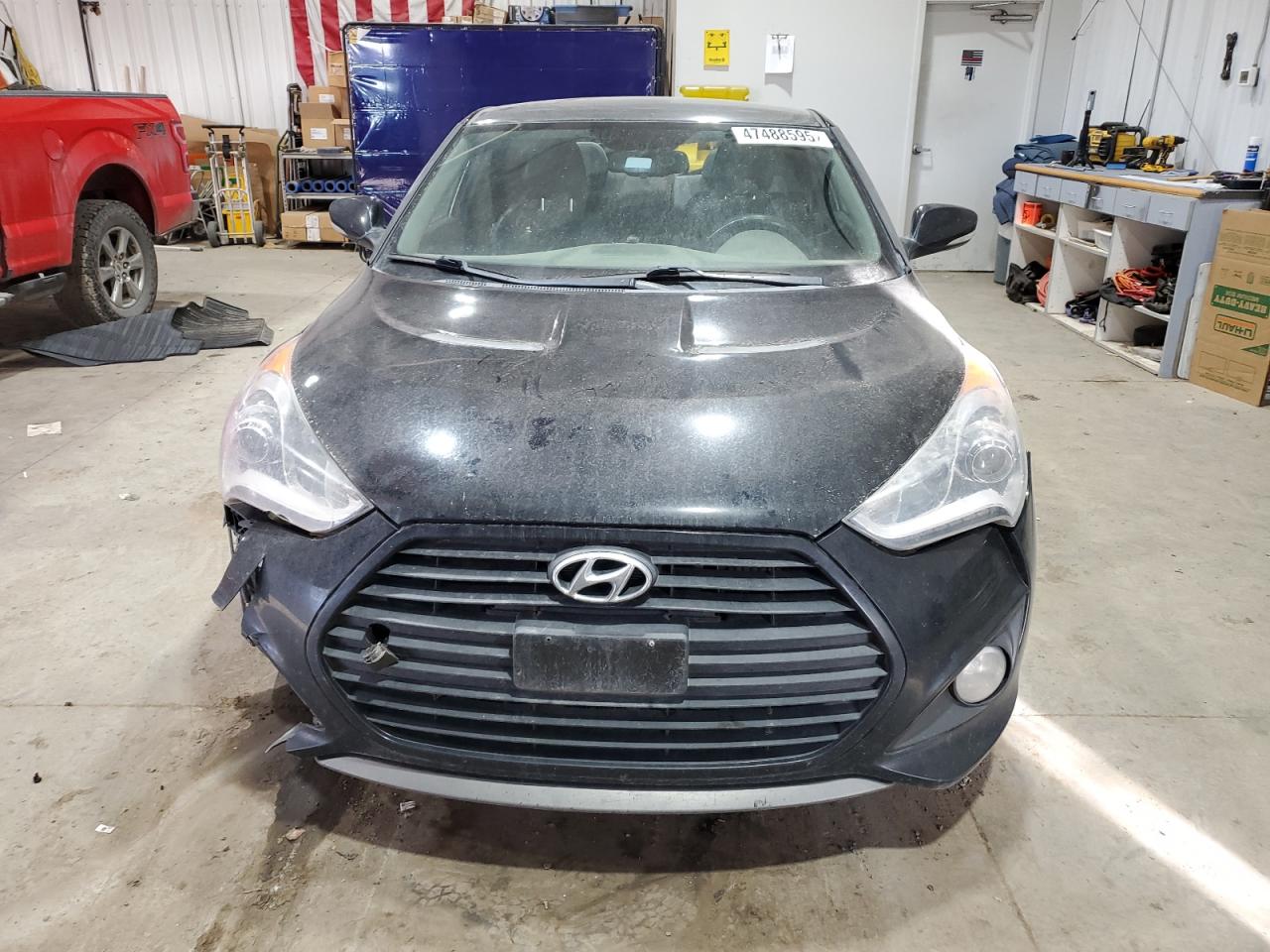 2014 Hyundai Veloster - Image 5