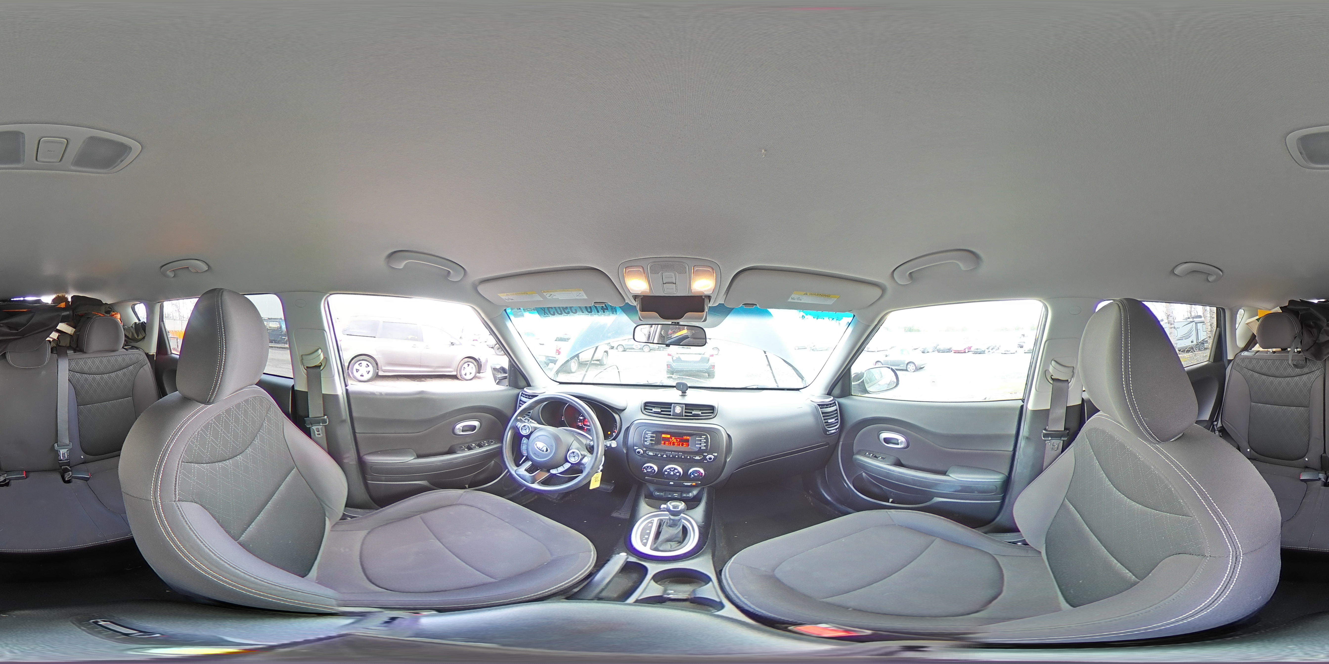 2015 Kia Soul - Image 13