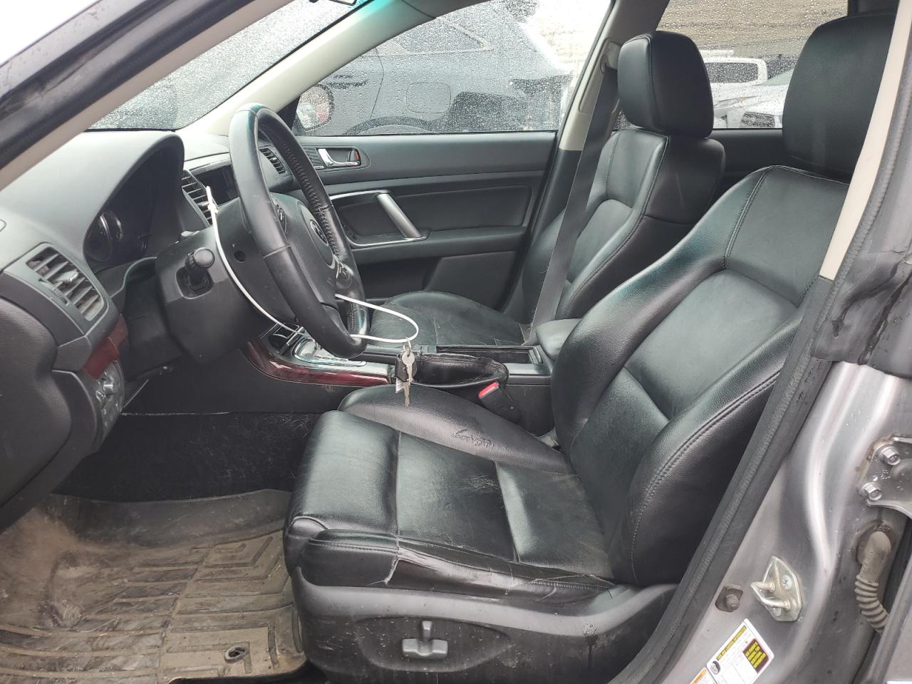2009 Subaru Outback - Image 7