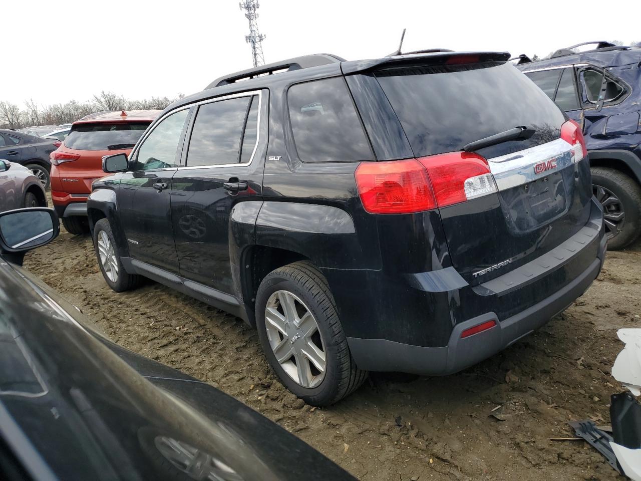 2011 GMC Terrain - Image 2
