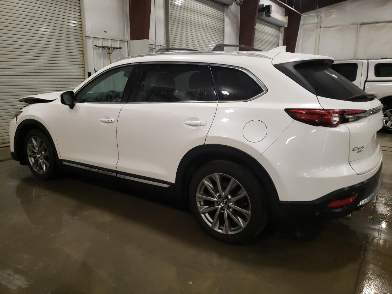 2017 Mazda CX-9 - Image 2