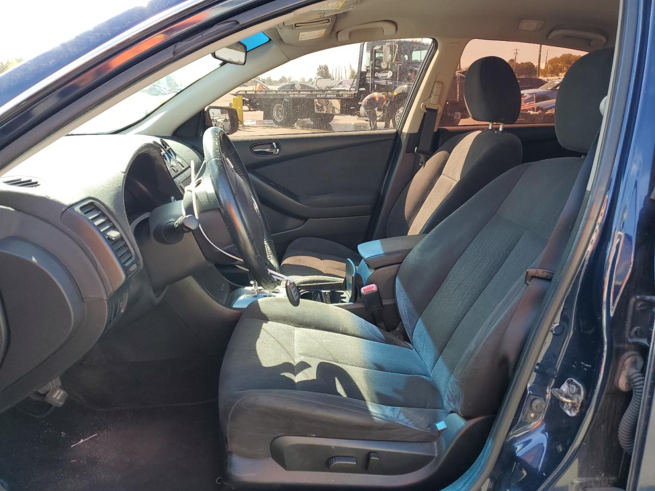 2010 Nissan Altima - Image 7