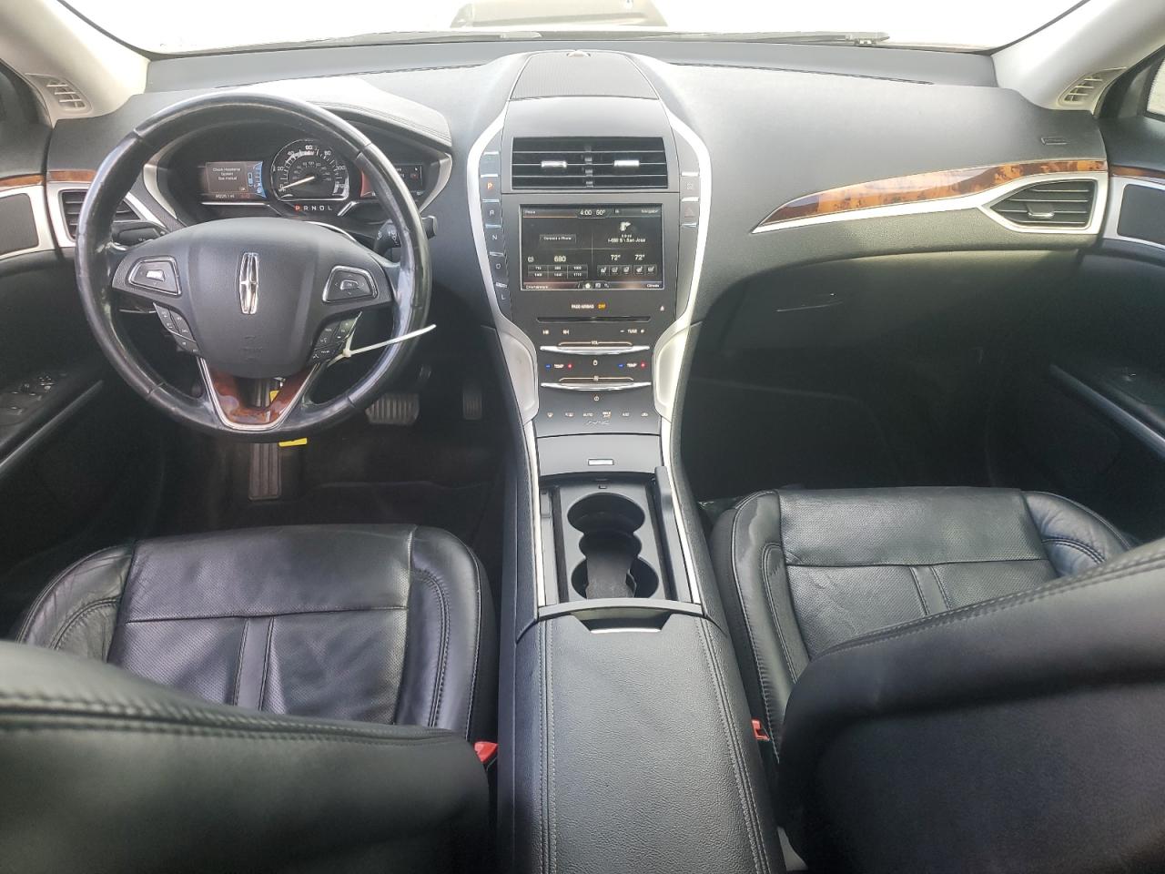 2016 Lincoln MKZ - Image 8