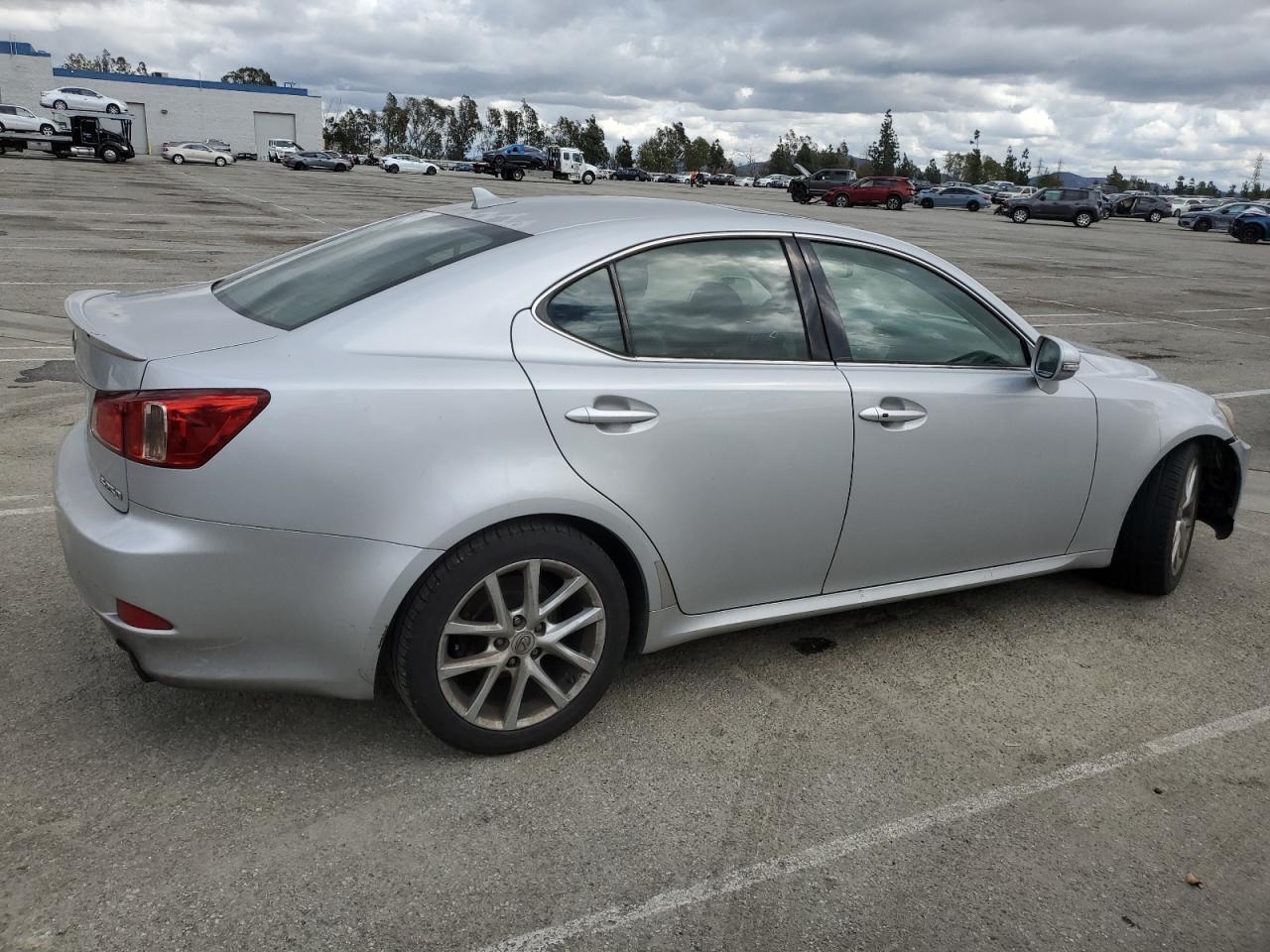 2012 Lexus IS - Image 3
