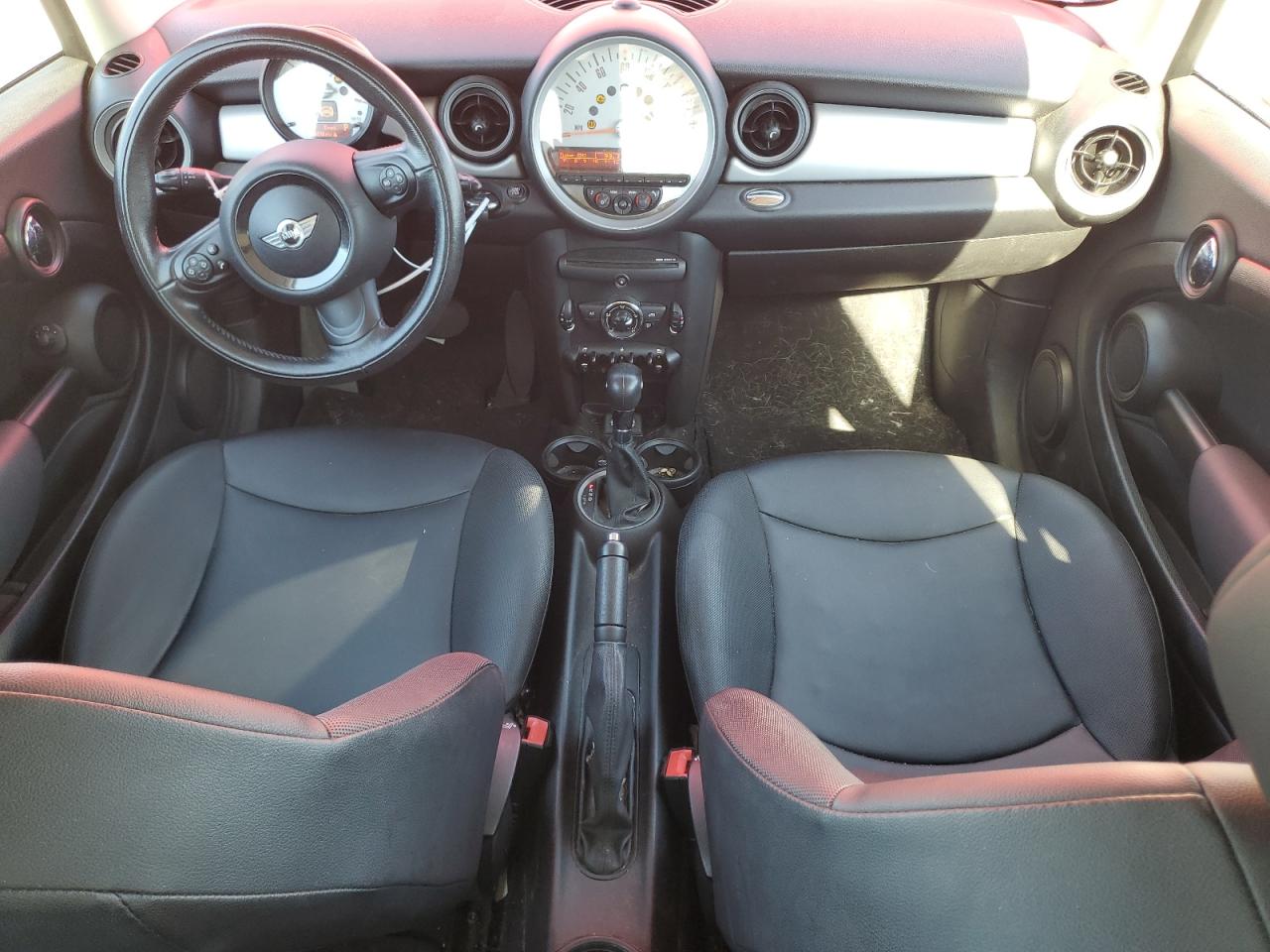 2013 MINI Cooper - Image 8