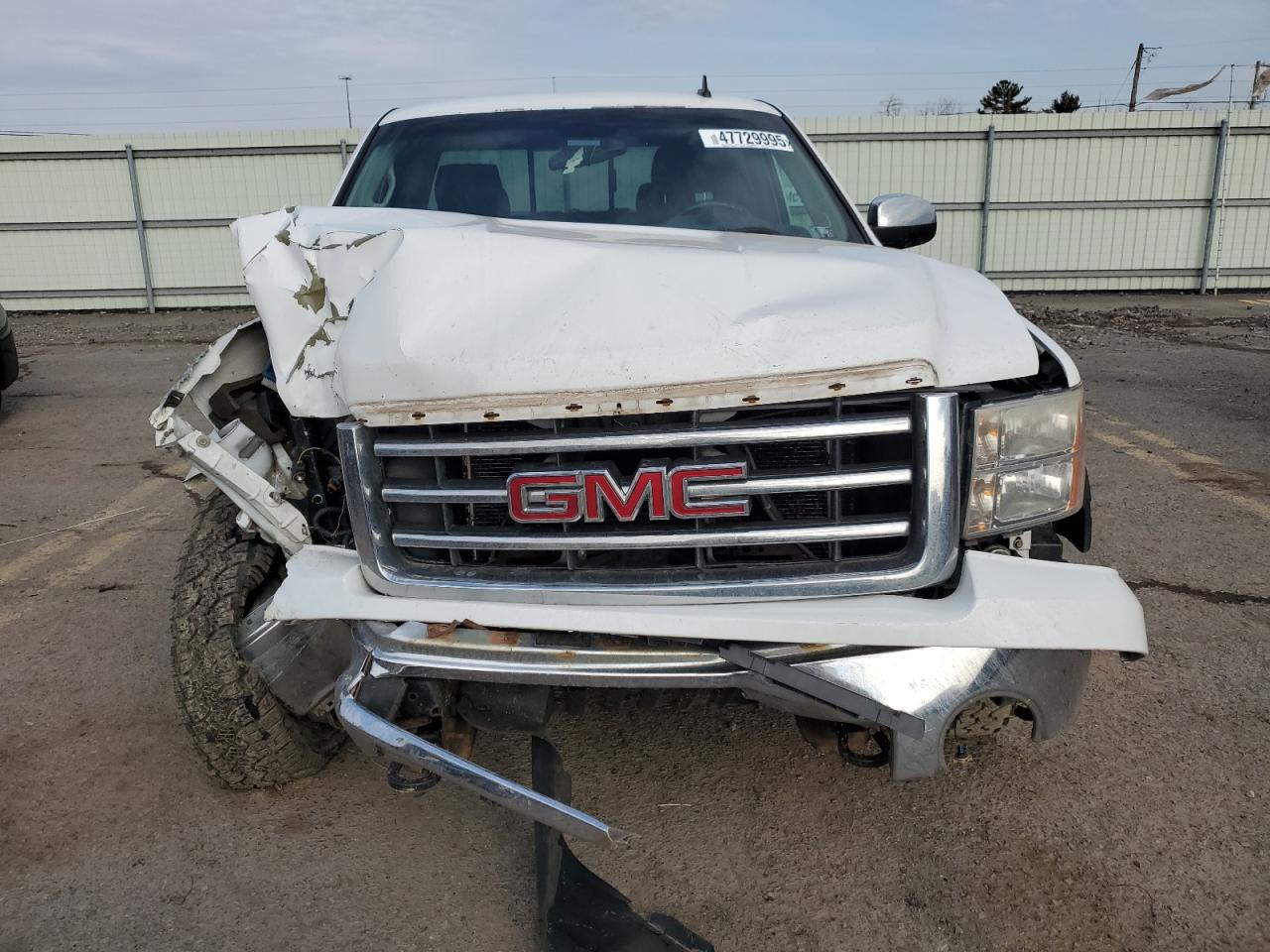 2013 GMC Sierra - Image 5