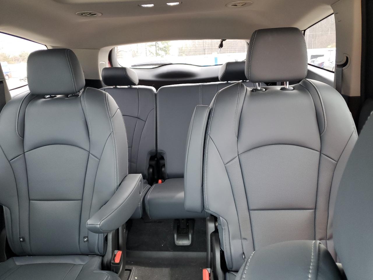 2021 Buick Enclave - Image 10