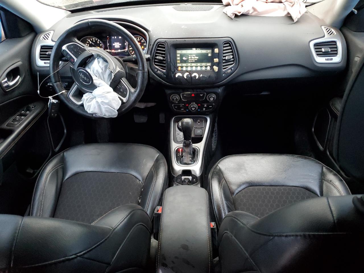 2020 Jeep Compass - Image 8