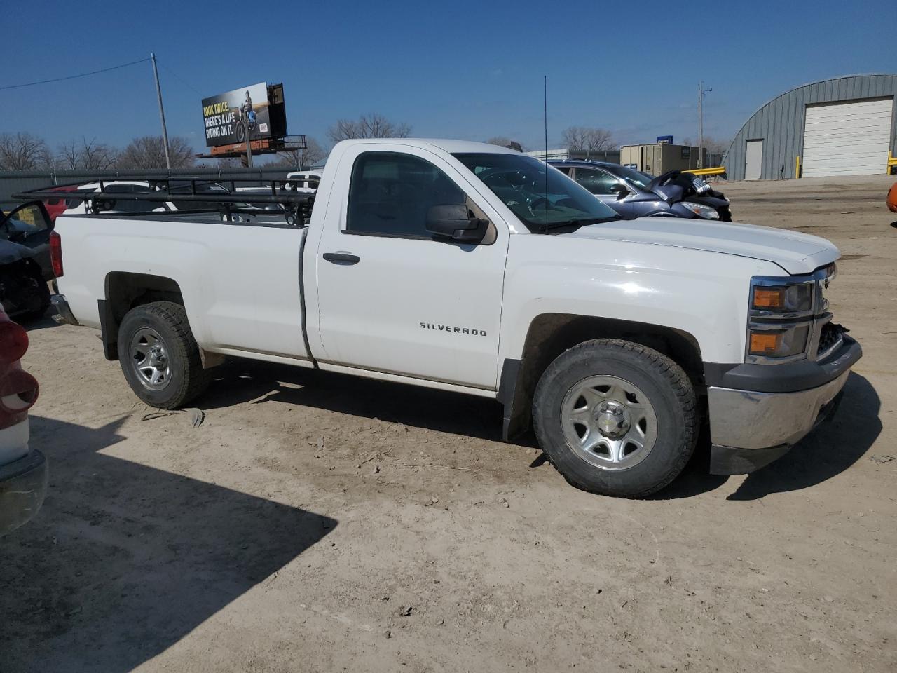 2014 Chevrolet Silverado - Image 4