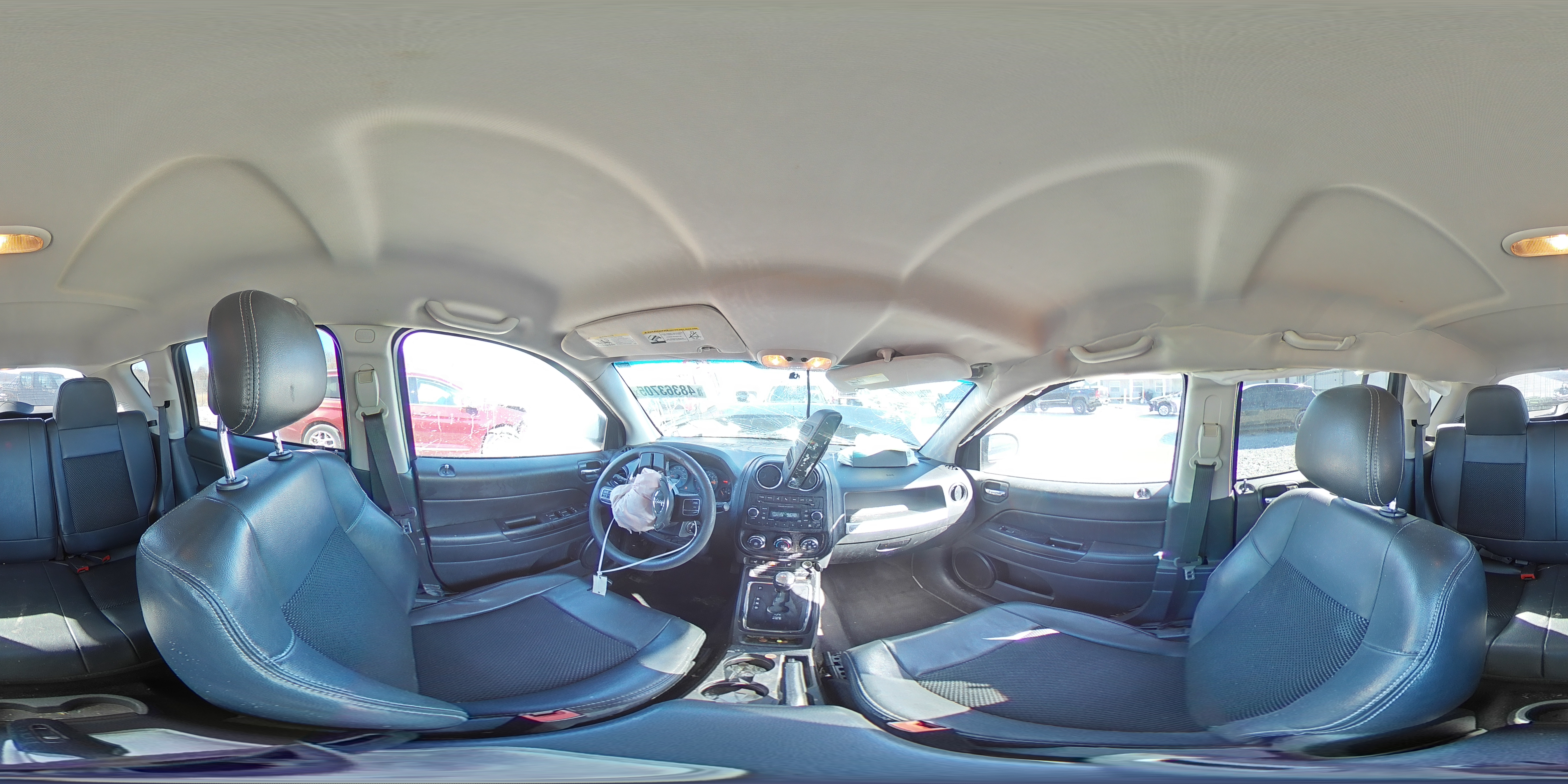 2014 Jeep Compass - Image 14