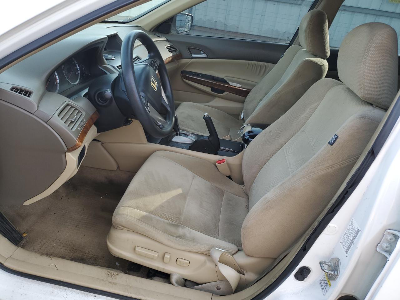 2009 Honda Accord - Image 7