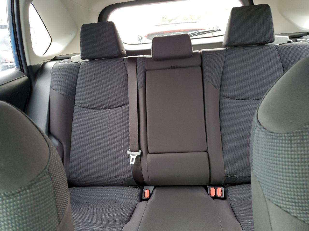 2024 Toyota RAV 4 - Image 10