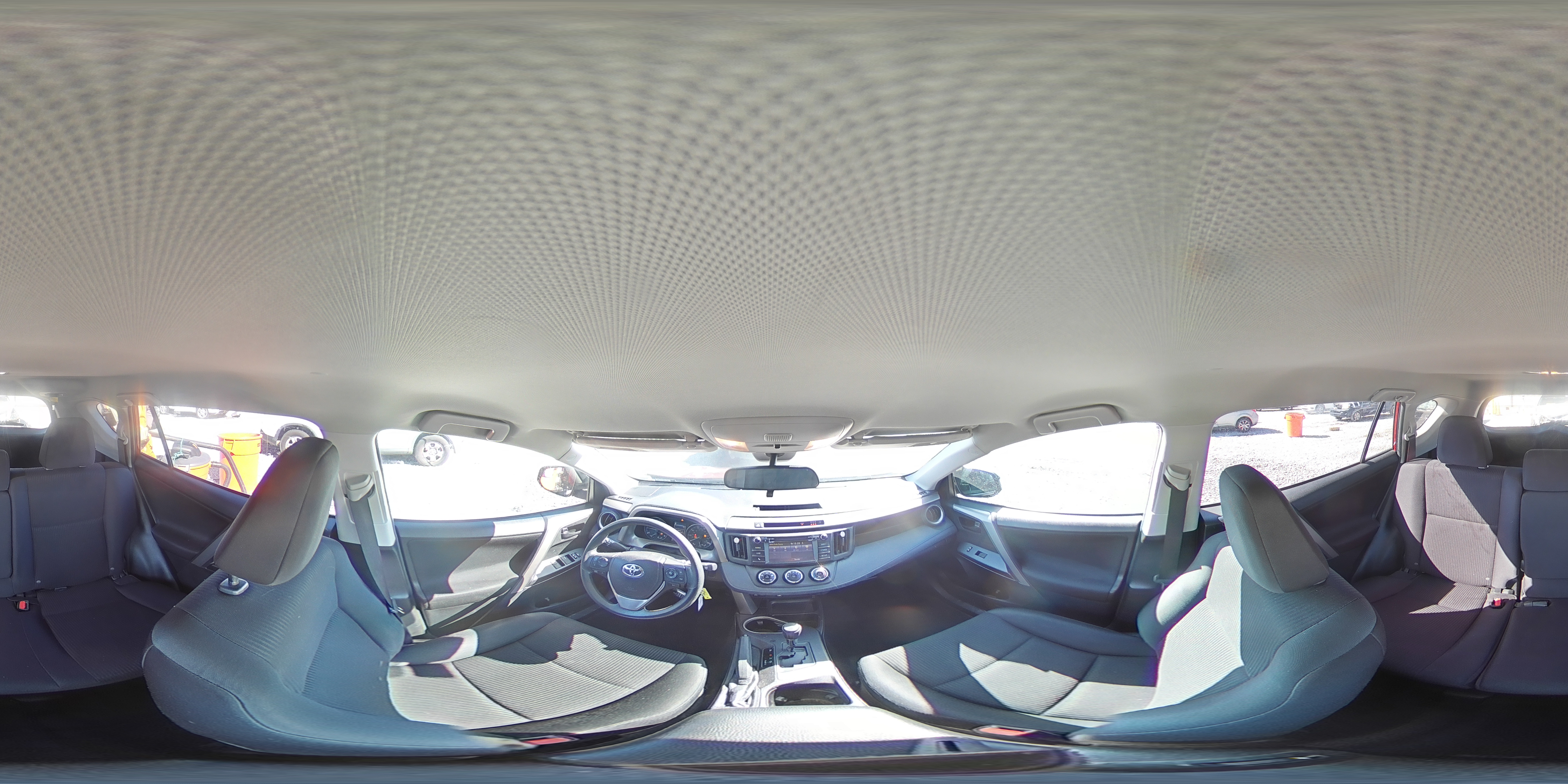 2018 Toyota RAV 4 - Image 14
