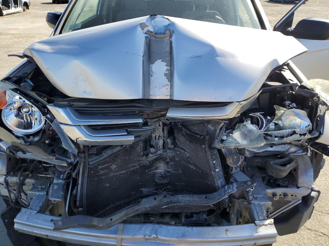 2010 Honda CR-V - Image 12