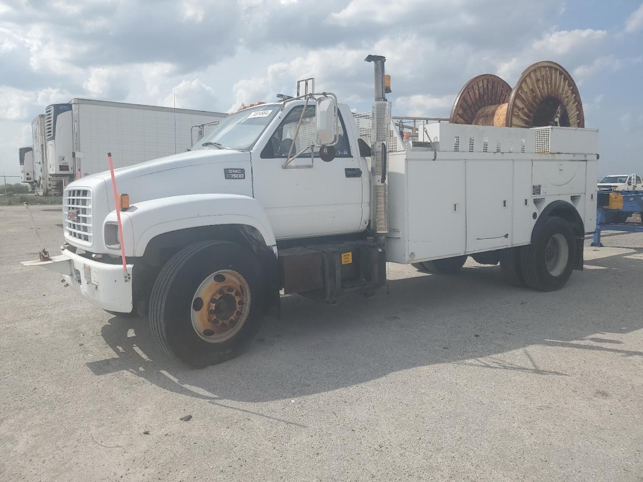 1999 Gmc C-Series C7H042 for Sale in Opa Locka, FL - Normal Wear