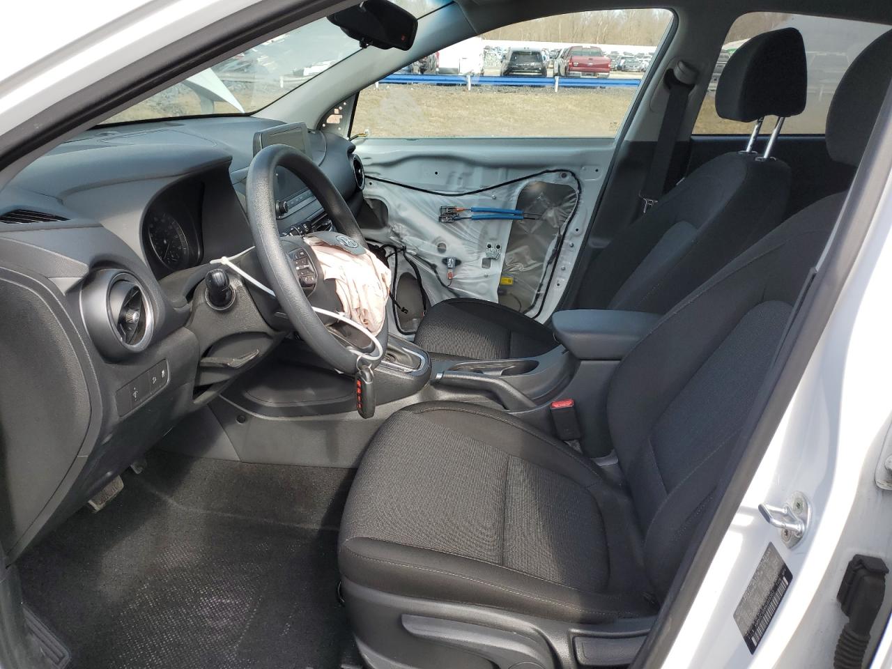 2022 Hyundai Kona - Image 7