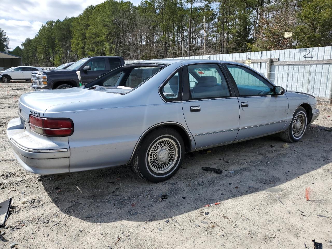 1995 Chevrolet Caprice - Image 3