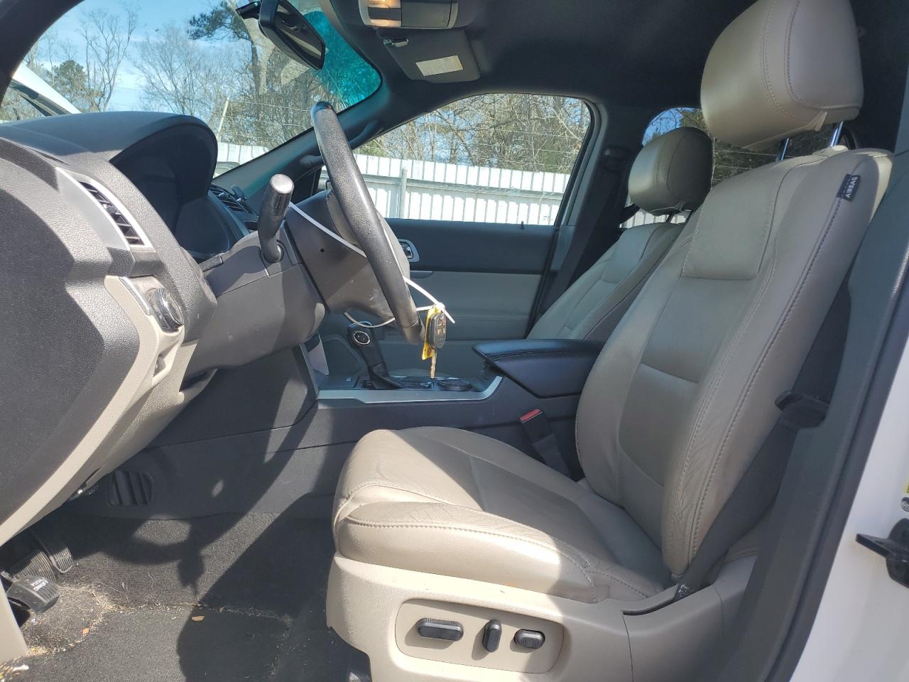 2011 Ford Explorer - Image 7