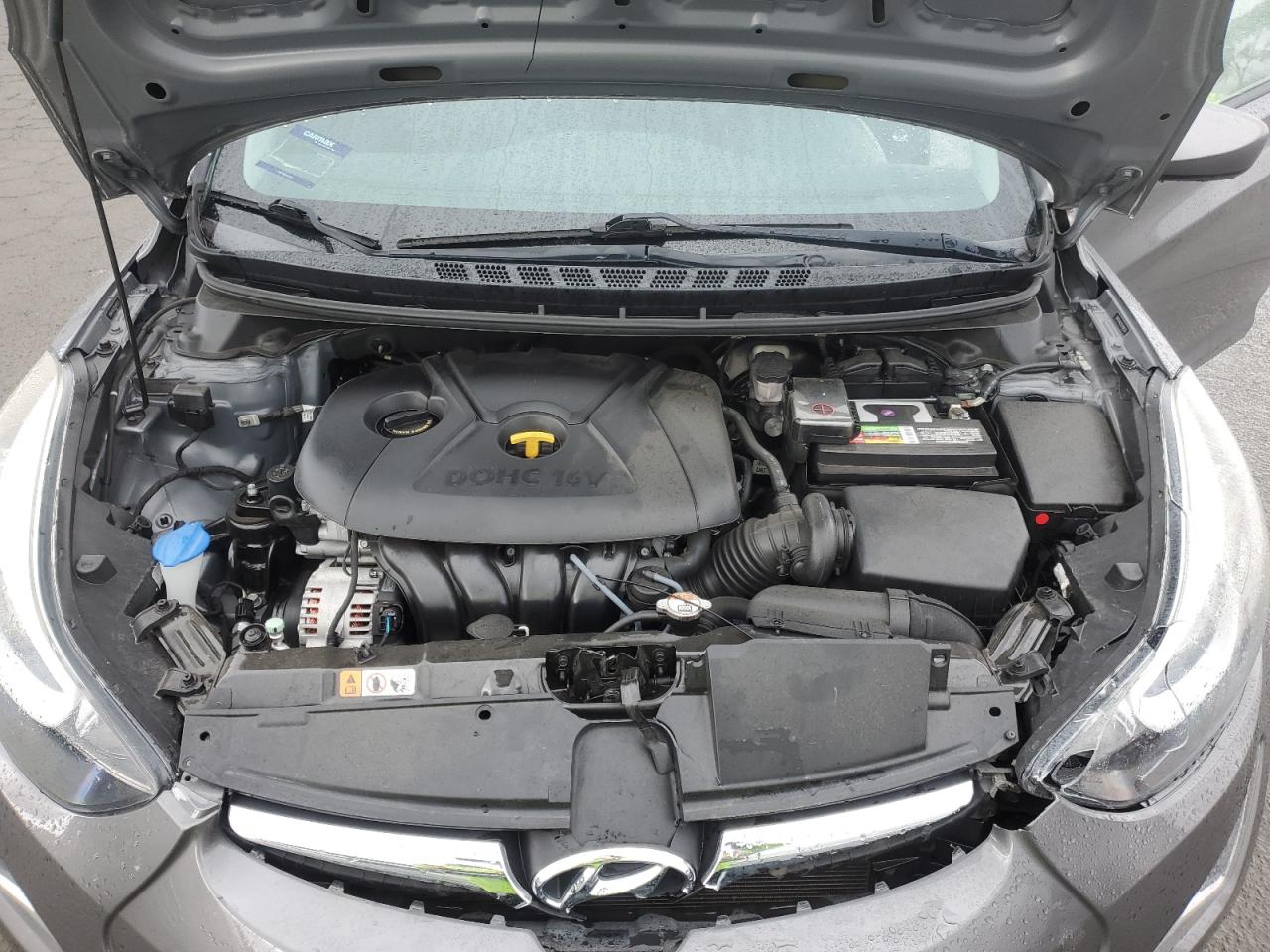 2014 Hyundai Elantra - Image 11